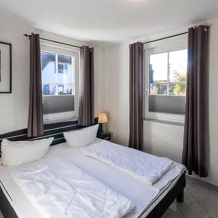 Arkonablick Eg, Helle Mit 2 Terrassen Und Eigenem Eingezaeuntem Garten Hunde Herzlich Willkommen *