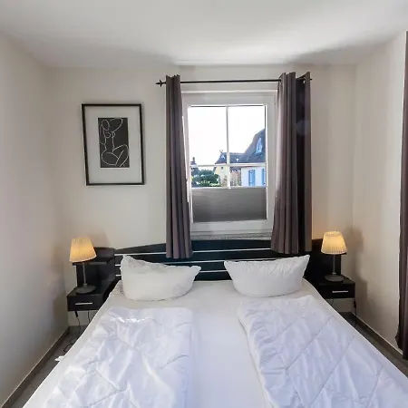 Arkonablick Eg, Helle Mit 2 Terrassen Und Eigenem Eingezaeuntem Garten Hunde Herzlich Willkommen Apartment Glowe