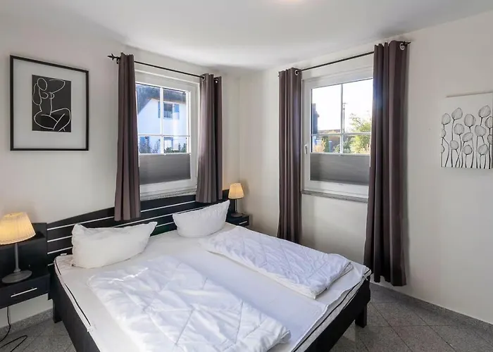 Arkonablick Eg, Helle Mit 2 Terrassen Und Eigenem Eingezaeuntem Garten Hunde Herzlich Willkommen *